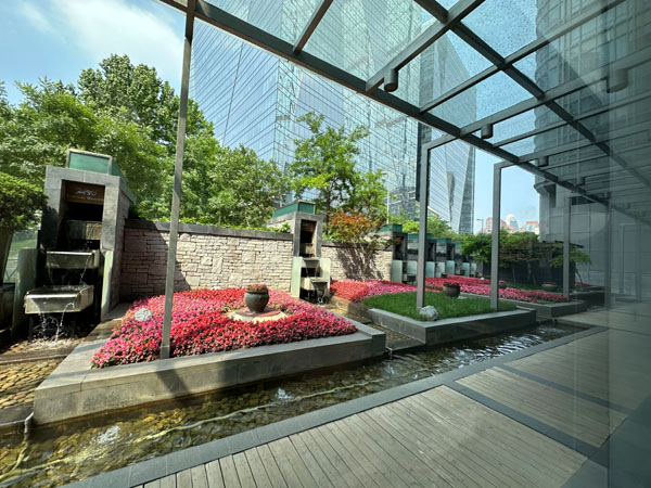 北京财富中心千禧公寓宠物友好社区
